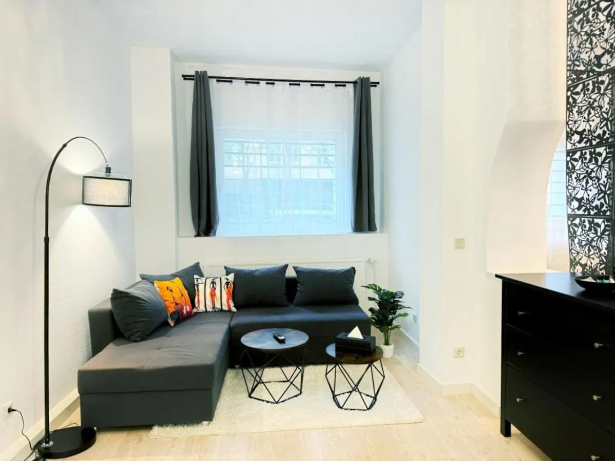 Holidayhome Apartments I Spacious Private Room In Heart Of Berlin