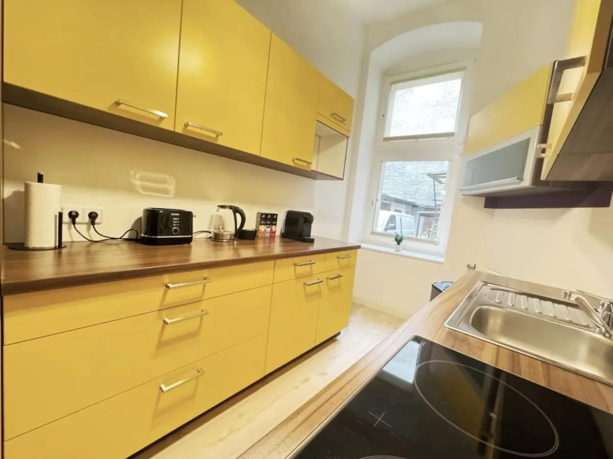 Holidayhome Apartments I Spacious Private Room In Heart Of Berlin