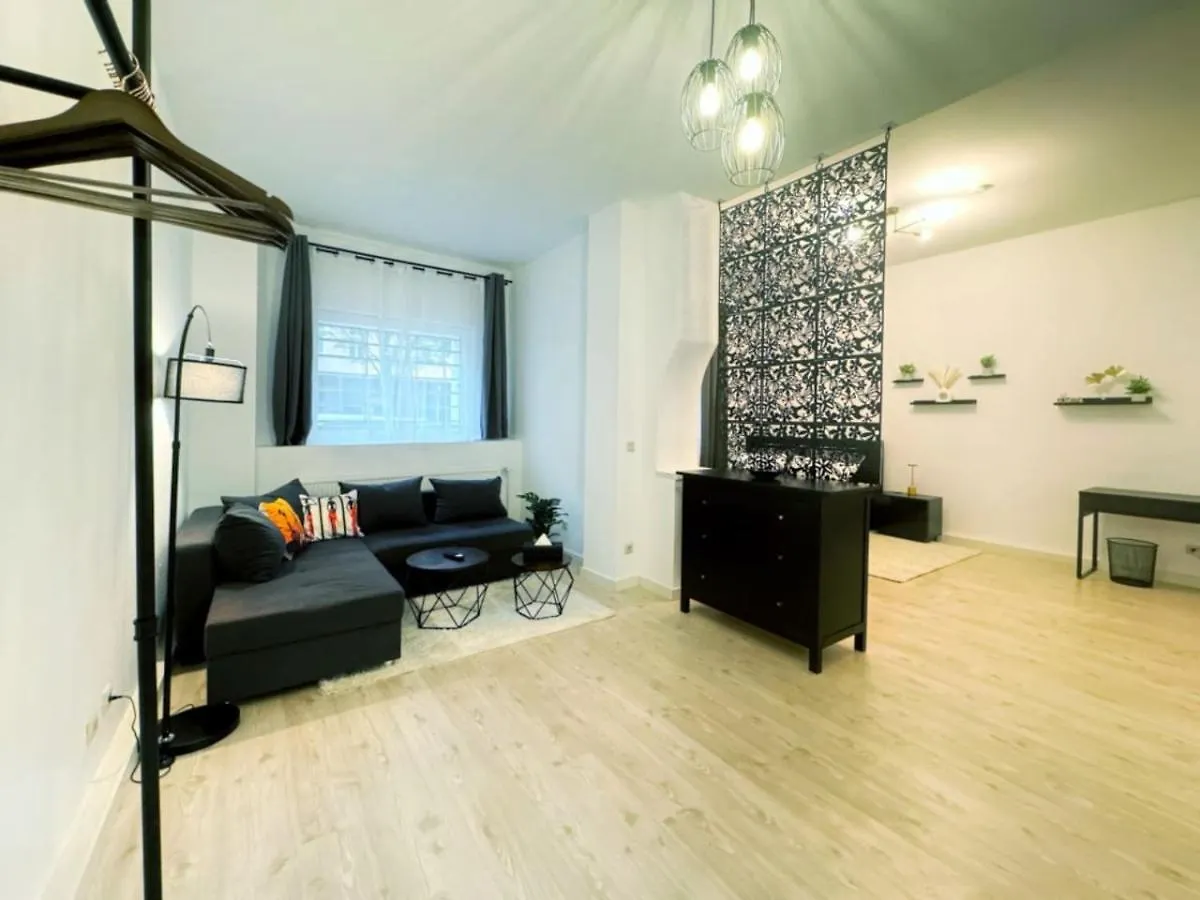 Holidayhome Apartments I Spacious Private Room In Heart Of Berlin
