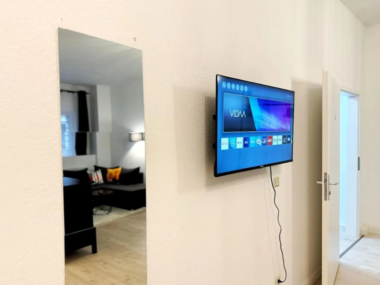 Holidayhome Apartments I Spacious Private Room In Heart Of Berlin Germany